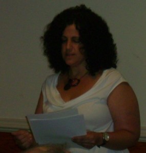 Sue Ann Penna delivers a lecture against UN Agenda 21