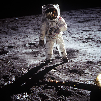 What would "Buzz" Aldrin of Apollo 11 thinki of this extraterrestrial "buzz"?