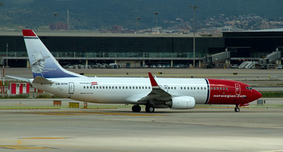 Ukranian Airlines Flight 752 used a Boeing 737-800 like this one, that Norwegian Airlines owns.