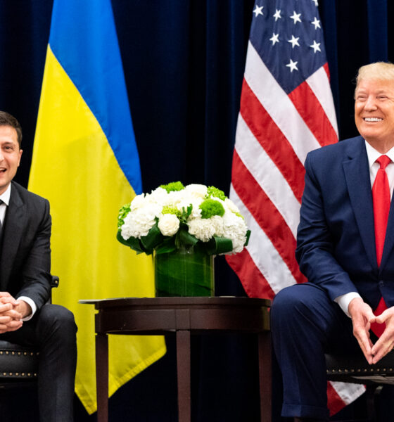 Volodymyr Zelensky and Donald Trump pose for a photograph