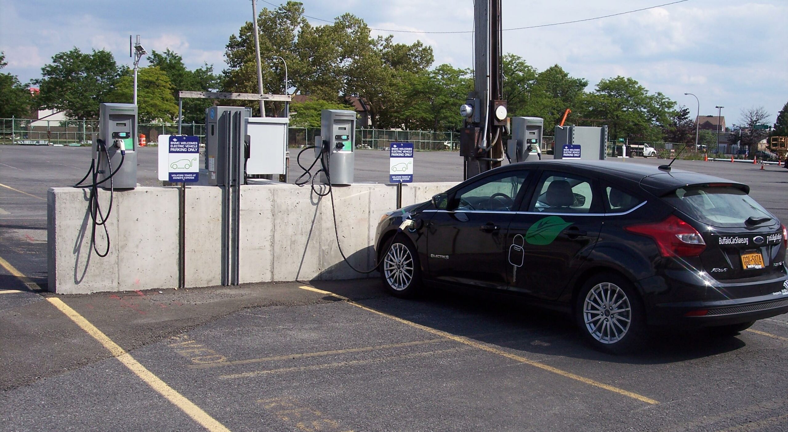 A generic electric car charging station