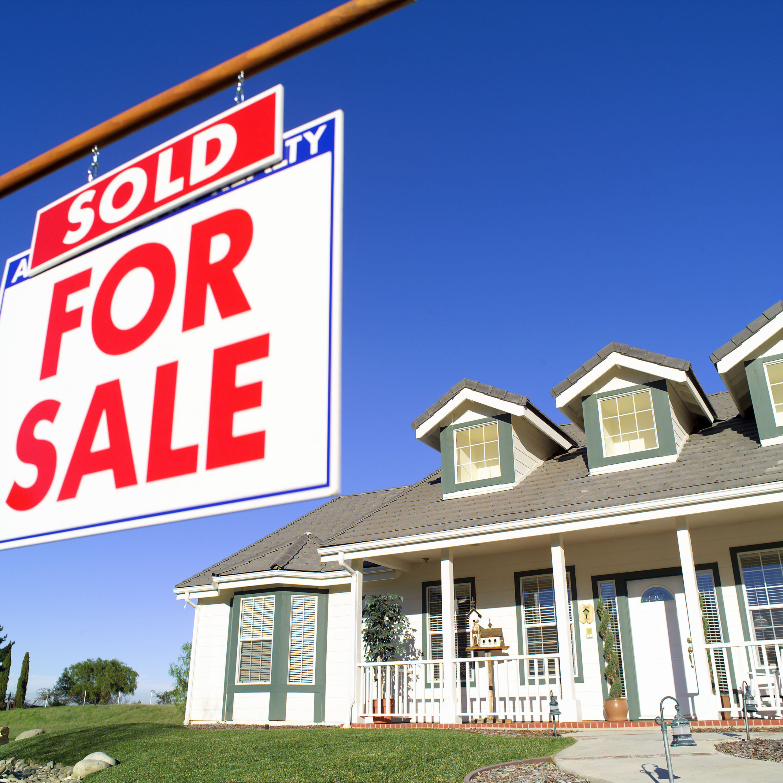 Single-family home reccently sold