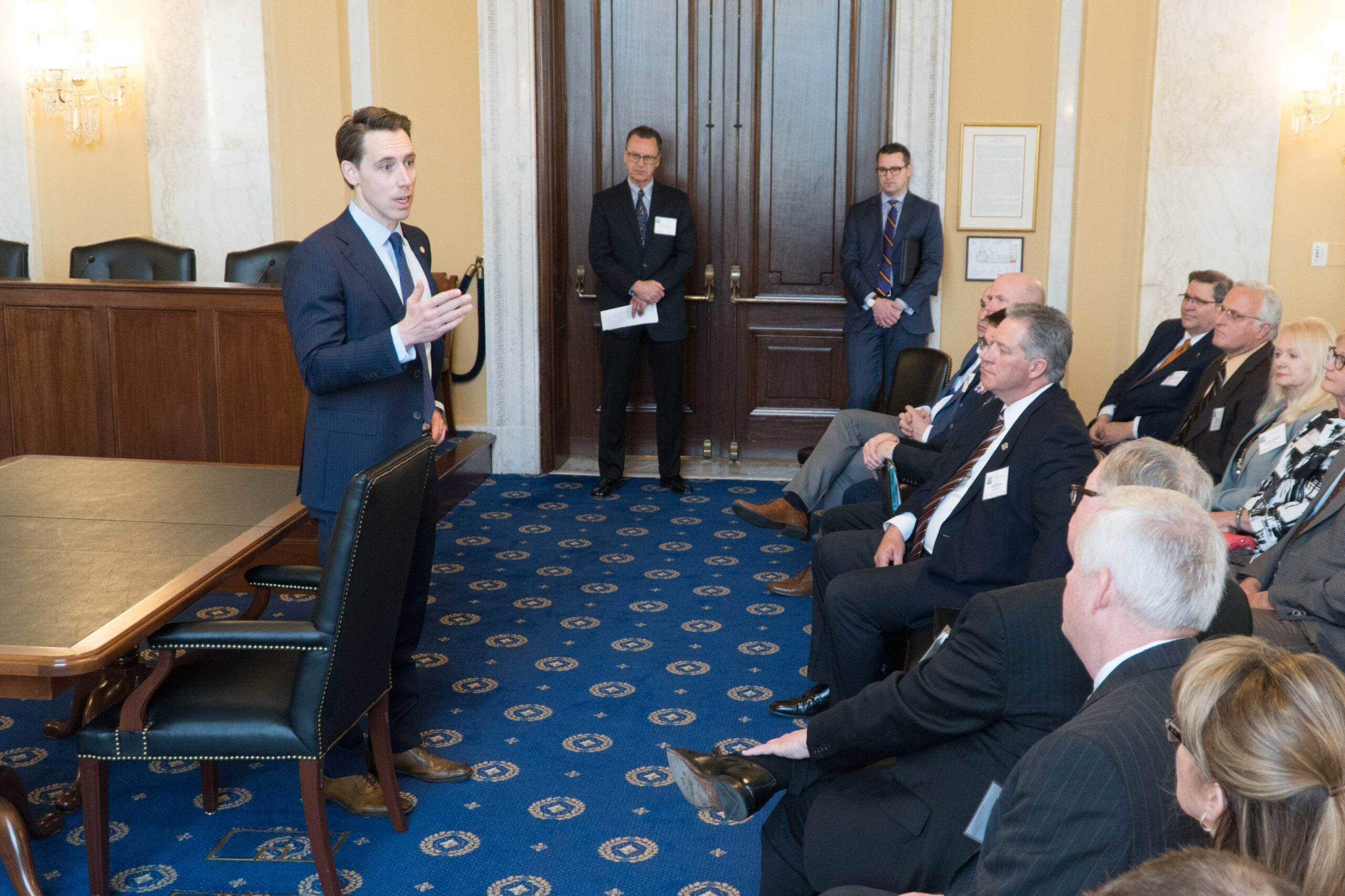 Senator Josh Hawley (R-Mo.) and leaders of St. Joseph Hospital and the 139th Airlift Wing of the Missouri Air National Guard