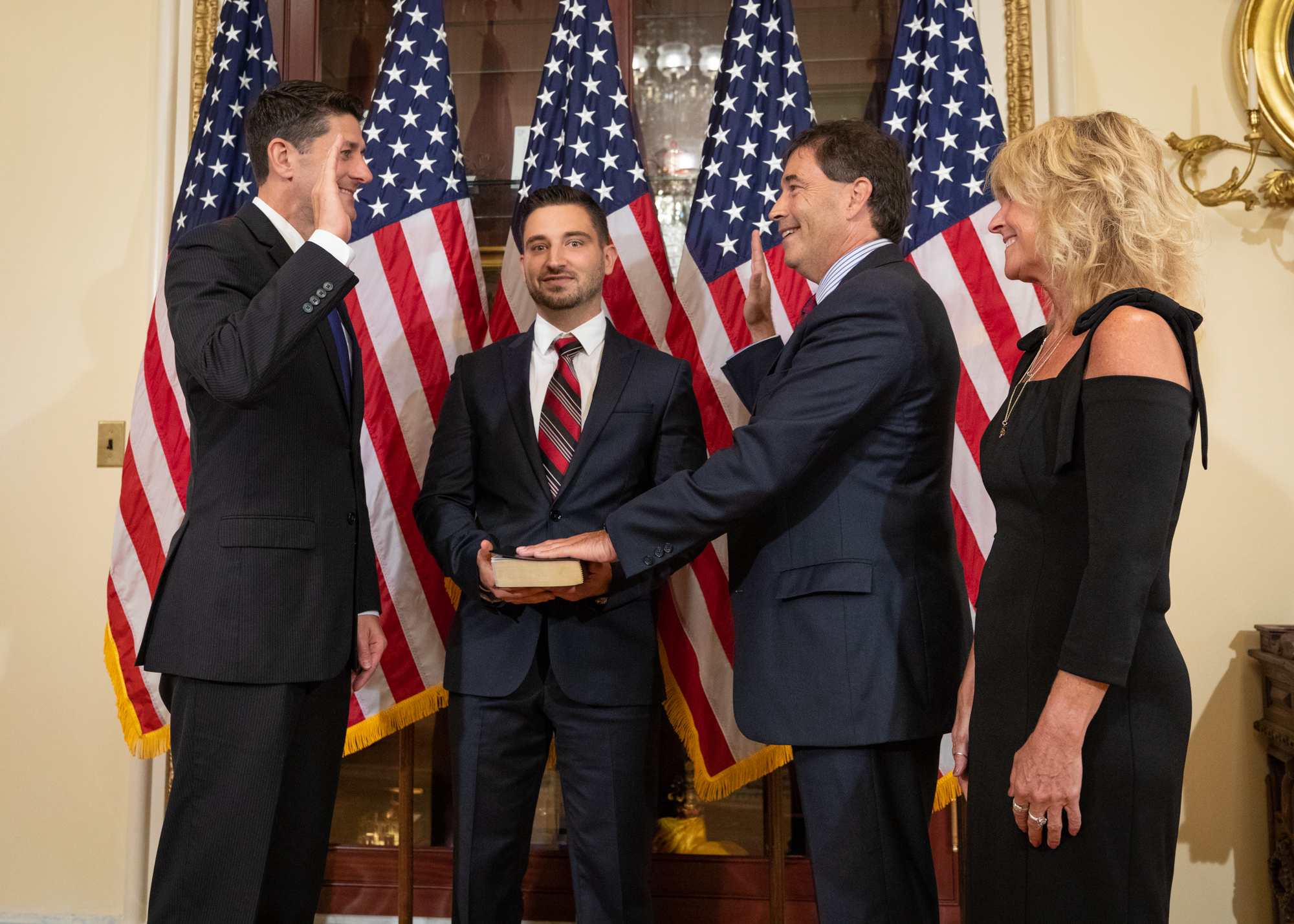 Representative Troy Balderson takes the oath of office