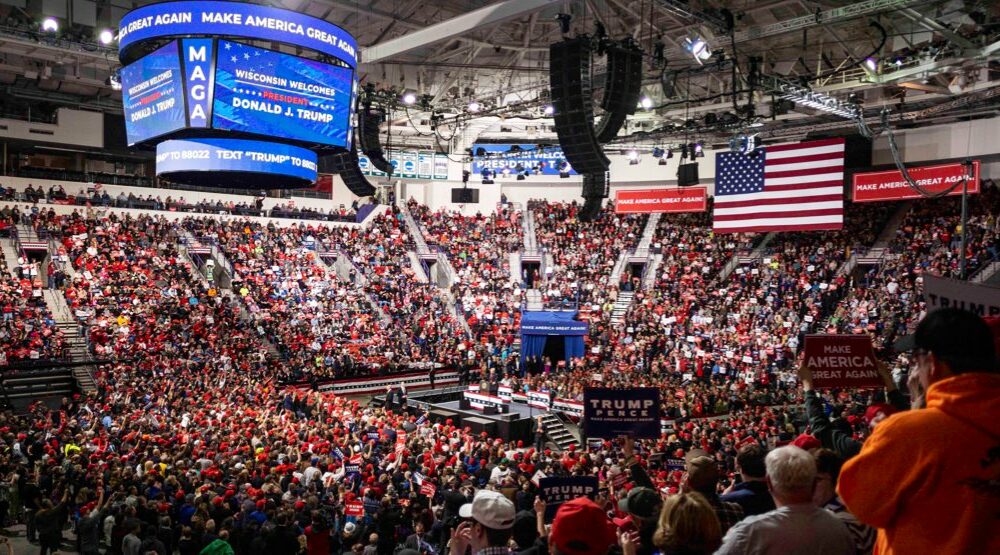 Trump holds rally in Green Bay, Wisconsin in 2019