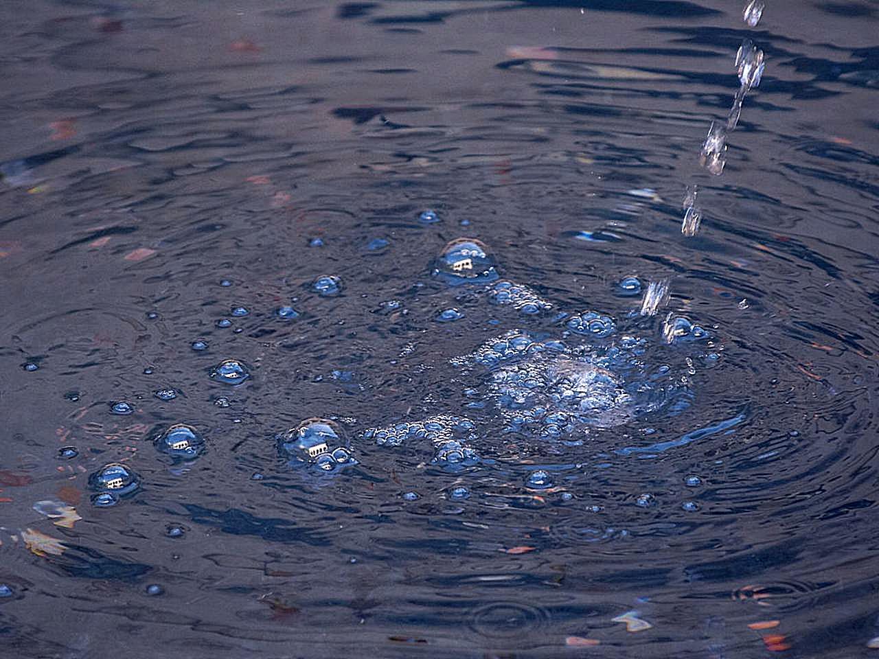 Water cascading from a fountain (fountain not shown)