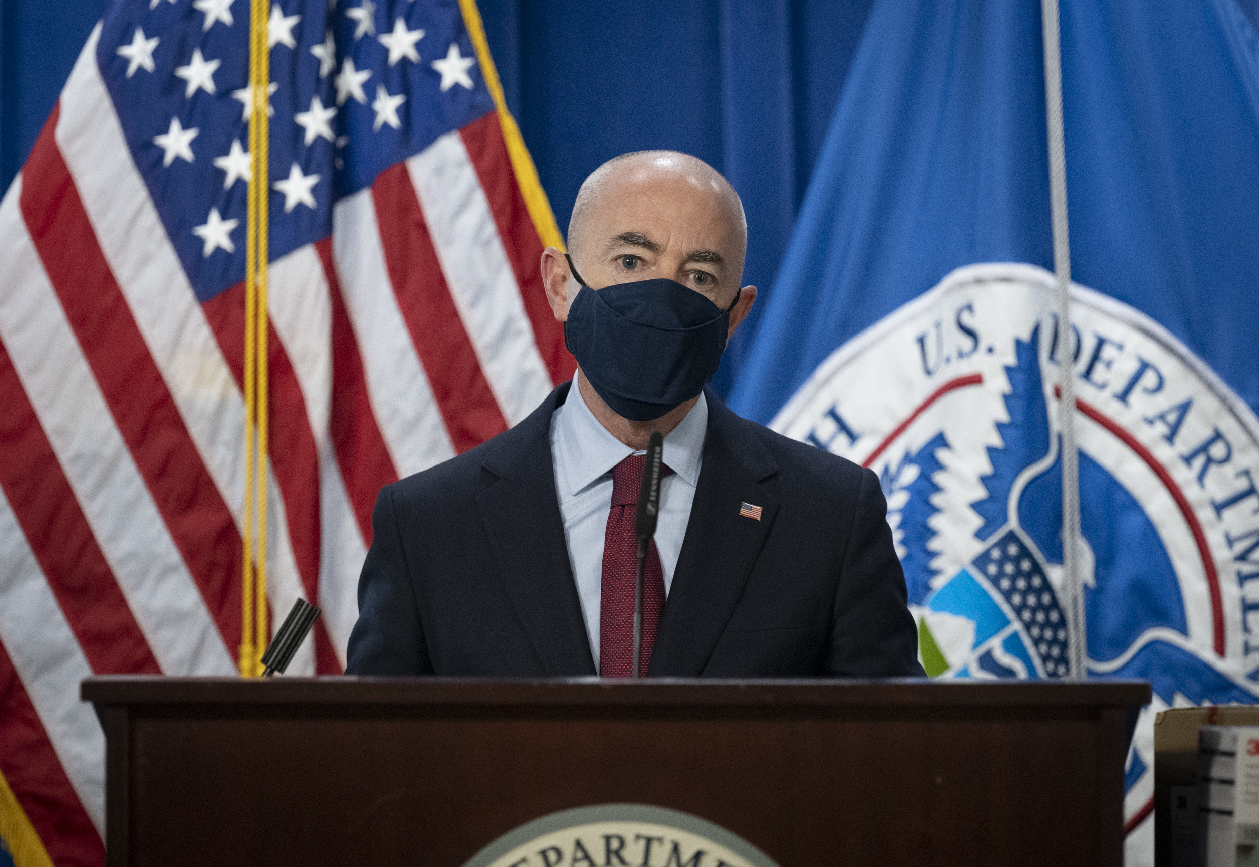 Alejandro Mayorkas, then Secretary of Homeland Security, discusses the proliferation of counterfeit N95 masks